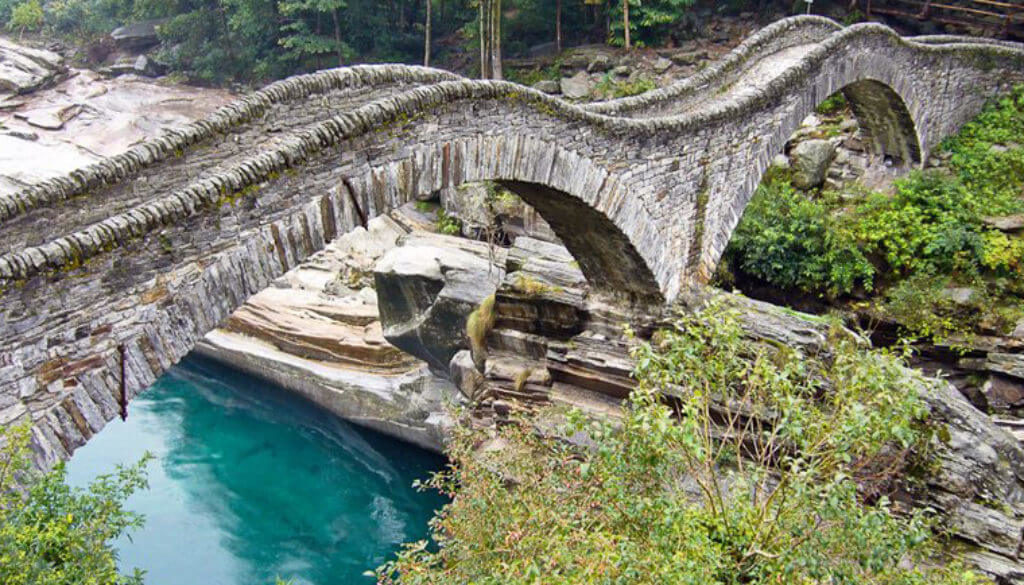 Ponte dei Salti Lavertezzo | Trekking Team AG