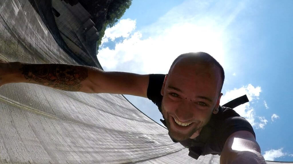 007 Jump with GoPro | Trekking Team AG