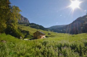 Berghaus Pragelblick mit herrlichem Ausblick